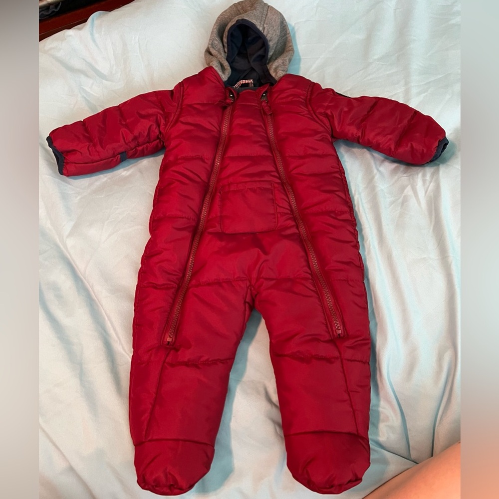 Ben Sherman 6-9M Snowsuit ⛄️